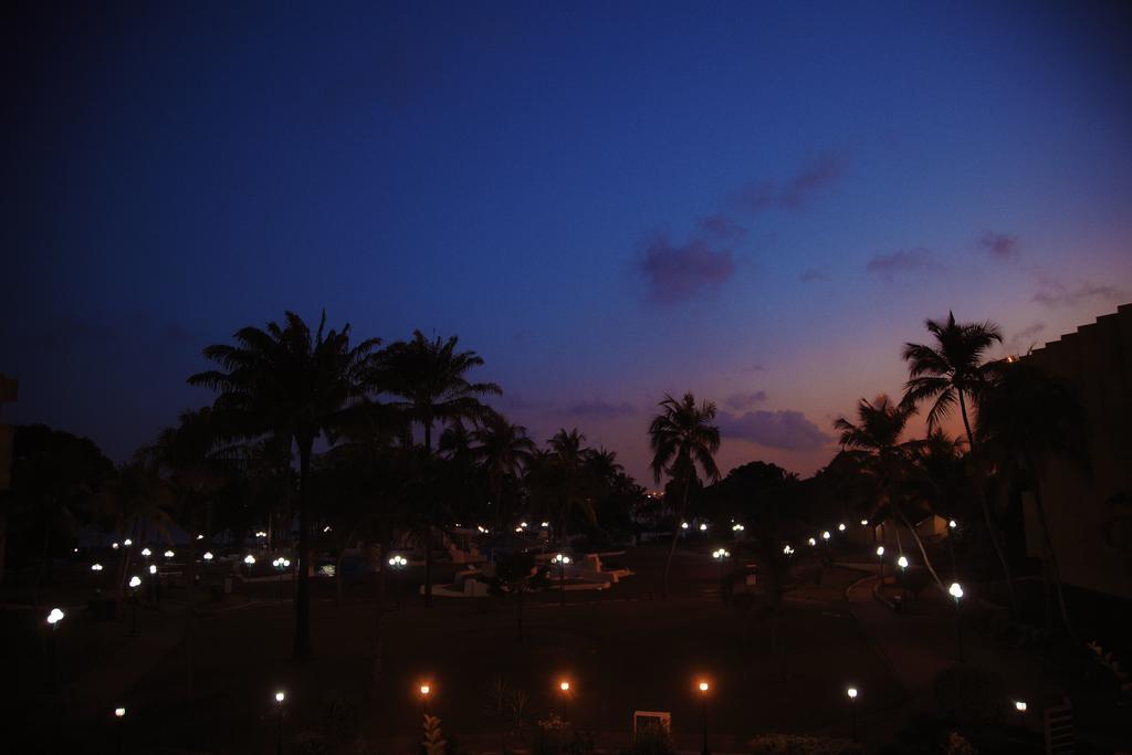 Heden Golf Hotel Abidjan Exterior foto